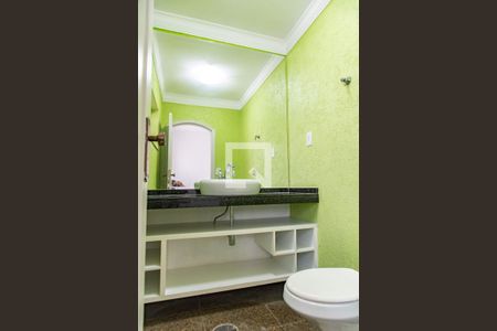 Lavabo de casa para alugar com 3 quartos, 250m² em Vila Monumento, São Paulo