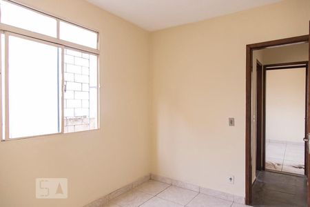 Quarto 1 de apartamento para alugar com 2 quartos, 52m² em Padre Eustáquio, Belo Horizonte