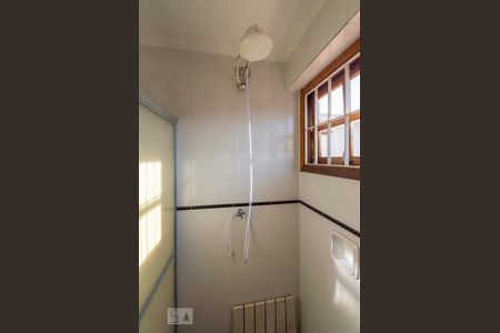 Casa à venda com 310m², 3 quartos e 4 vagasBanheiro da suíte 2