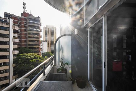 Varanda de apartamento à venda com 2 quartos, 98m² em Real Parque, São Paulo