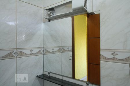 Casa à venda com 371m², 2 quartos e 4 vagasEspelho