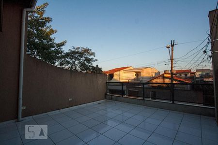 Casa à venda com 371m², 2 quartos e 4 vagasVaranda da suíte 2