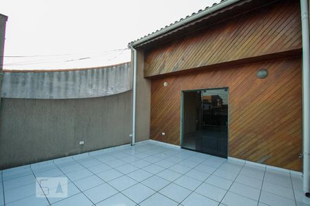 Casa à venda com 371m², 2 quartos e 4 vagasVaranda da suíte 2