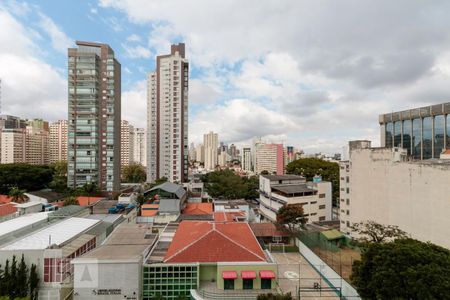 Apartamento à venda com 90m², 2 quartos e 2 vagasVista