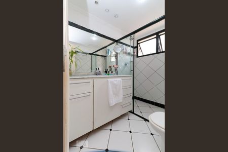 Apartamento à venda com 90m², 2 quartos e 2 vagasBanheiro