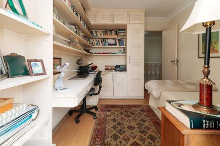 Apartamento à venda com 90m², 2 quartos e 2 vagasQuarto 2