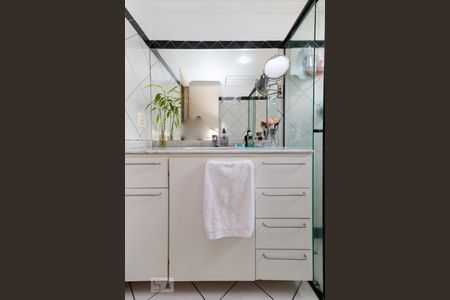 Apartamento à venda com 90m², 2 quartos e 2 vagasBanheiro