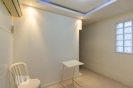 Apartamento à venda com 170m², 4 quartos e 2 vagasEscritório