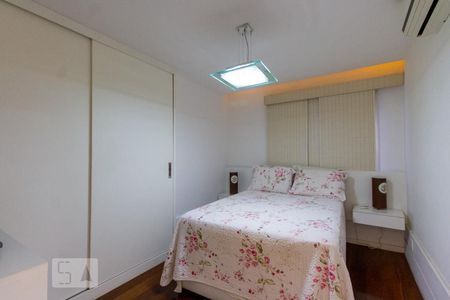 Apartamento à venda com 170m², 4 quartos e 2 vagasSuite 1