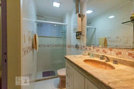 Apartamento à venda com 170m², 4 quartos e 2 vagasBanheiro Suites 2 e 3