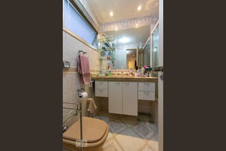 Apartamento à venda com 170m², 4 quartos e 2 vagasBanheiro Suite 4