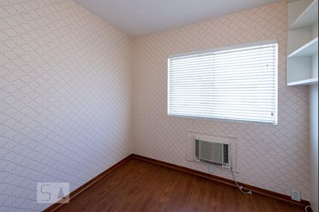 Apartamento à venda com 74m², 2 quartos e 1 vagaQuarto 1