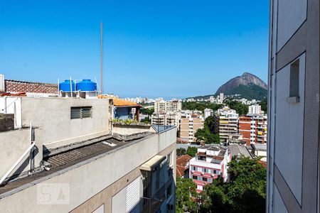Apartamento à venda com 74m², 2 quartos e 1 vagaVista da Varanda da Sala