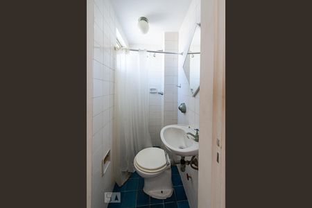 Apartamento à venda com 74m², 2 quartos e 1 vagaBanheiro de Serviço