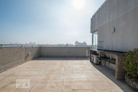 Apartamento à venda com 68m², 1 quarto e 2 vagasVaranda