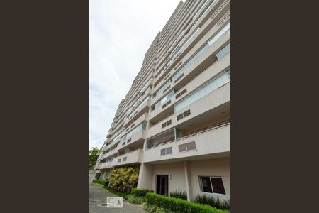 Apartamento à venda com 68m², 1 quarto e 2 vagasFachada