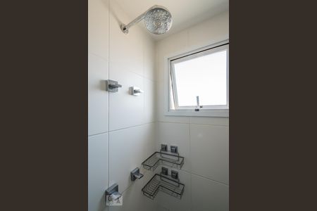 Apartamento à venda com 68m², 1 quarto e 2 vagasBanheiro