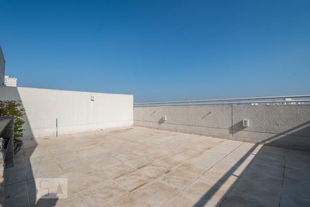 Apartamento à venda com 68m², 1 quarto e 2 vagasVaranda