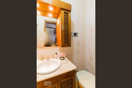 Apartamento à venda com 100m², 3 quartos e 1 vaga Apartamento à venda com 100m², 3 quartos e 1 vagaBanheiro