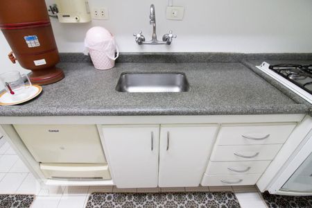 Apartamento à venda com 100m², 3 quartos e 1 vaga Apartamento à venda com 100m², 3 quartos e 1 vagaDetalhe Cozinha