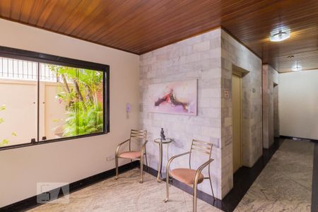 Apartamento à venda com 100m², 3 quartos e 1 vaga Apartamento à venda com 100m², 3 quartos e 1 vagaÁrea comum - Hall Social