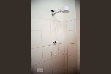 Casa à venda com 120m², 2 quartos e 1 vagaDetalhe banheiro