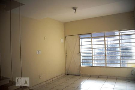 Sala de casa à venda com 2 quartos, 120m² em Vila Gomes Cardim, São Paulo