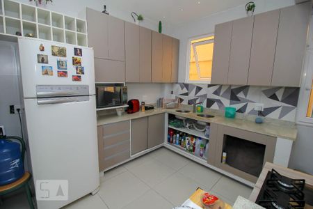 Apartamento à venda com 89m², 2 quartos e 1 vaga Apartamento à venda com 89m², 2 quartos e 1 vagaCozinha - Armários