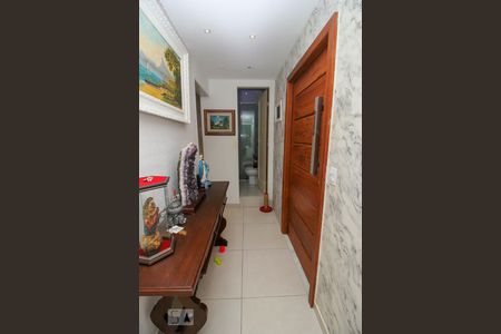 Hall Sala de apartamento para alugar com 2 quartos, 89m² em Laranjeiras, Rio de Janeiro