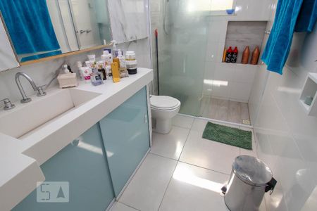 Apartamento à venda com 89m², 2 quartos e 1 vaga Apartamento à venda com 89m², 2 quartos e 1 vagaBanheiro da Suíte