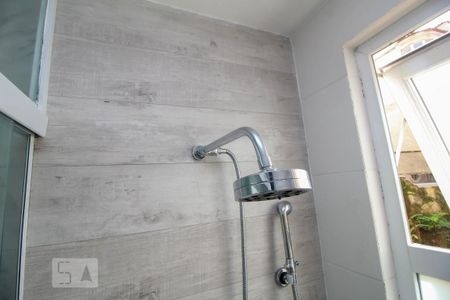 Apartamento à venda com 89m², 2 quartos e 1 vaga Apartamento à venda com 89m², 2 quartos e 1 vagaChuveiro