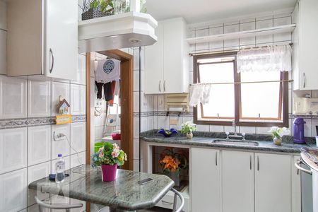 Apartamento à venda com 96m², 3 quartos e 2 vagasCozinha