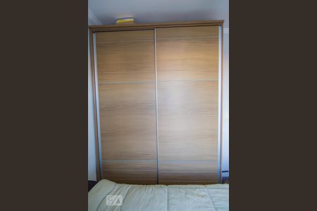 Apartamento à venda com 96m², 3 quartos e 2 vagasQuarto 2