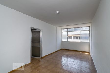 Sala de apartamento para alugar com 3 quartos, 60m² em Irajá, Rio de Janeiro