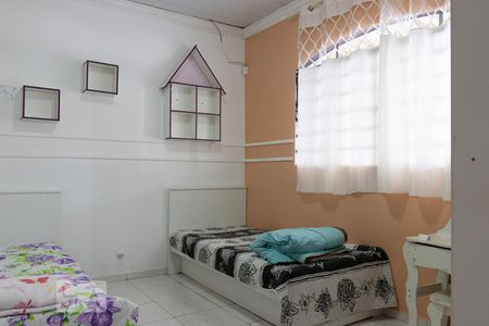 Quarto de casa de condomínio para alugar com 3 quartos, 200m² em Setor Habitacional Arniqueira (águas Claras), Brasília