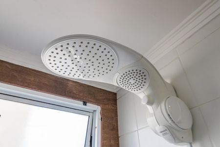 Apartamento para alugar com 51m², 2 quartos e 1 vagaDetalhe do Banheiro