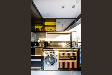 Apartamento para alugar com 37m², 1 quarto e 1 vaga Apartamento para alugar com 37m², 1 quarto e 1 vagaVaranda