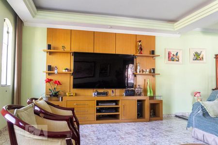Sala de casa à venda com 5 quartos, 400m² em Dos Casa, São Bernardo do Campo