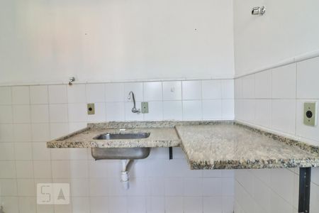 Cozinha de kitnet/studio para alugar com 1 quarto, 48m² em Bela Vista, São Paulo