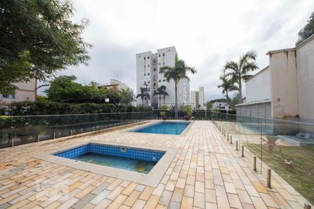 Apartamento à venda com 46m², 2 quartos e 1 vaga Apartamento à venda com 46m², 2 quartos e 1 vagaÁrea comum - Piscina