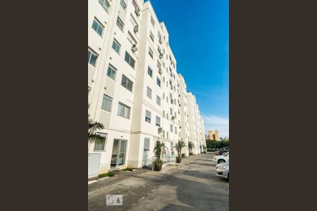 Apartamento à venda com 46m², 2 quartos e 1 vaga Apartamento à venda com 46m², 2 quartos e 1 vagaFachada
