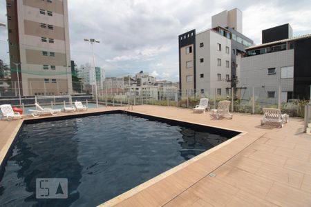 Apartamento para alugar com 80m², 2 quartos e 1 vaga