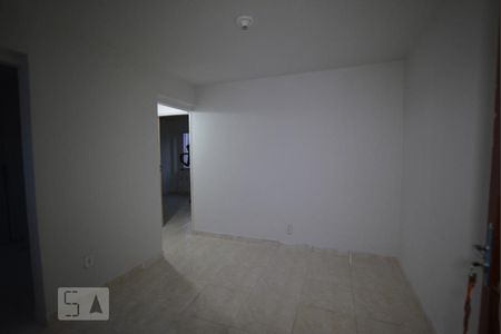 Sala de apartamento à venda com 1 quarto, 60m² em Brás de Pina, Rio de Janeiro