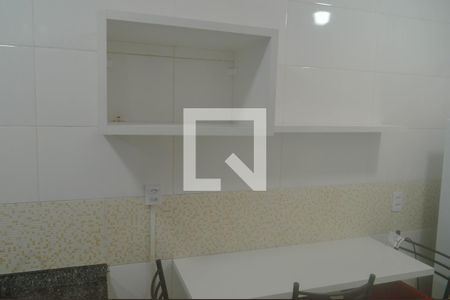 Sala/Cozinha de apartamento para alugar com 2 quartos, 32m² em Pari, São Paulo