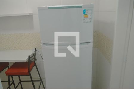 Sala/Cozinha de apartamento para alugar com 2 quartos, 32m² em Pari, São Paulo
