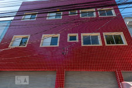 Apartamento para alugar com 32m², 2 quartos e sem vaga Apartamento para alugar com 32m², 2 quartos e sem vagaFachada