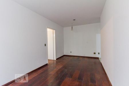 Sala de apartamento à venda com 3 quartos, 70m² em São João, Porto Alegre