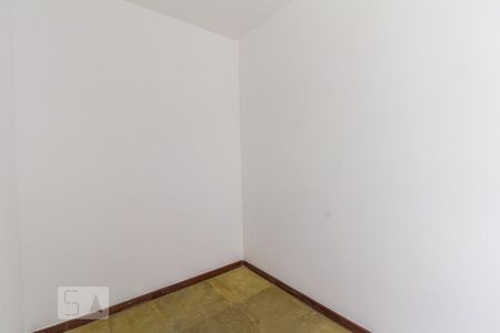 Apartamento à venda com 70m², 3 quartos e sem vagaQuarto de Serviço