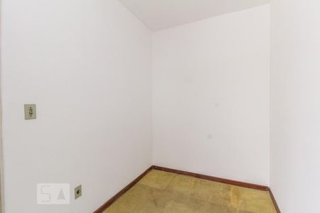 Apartamento à venda com 70m², 3 quartos e sem vagaQuarto de Serviço