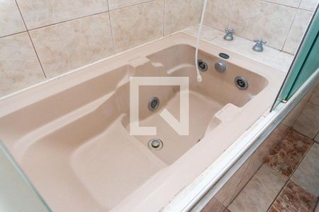 Casa à venda com 155m², 5 quartos e 2 vagasBanheiro Detalhe